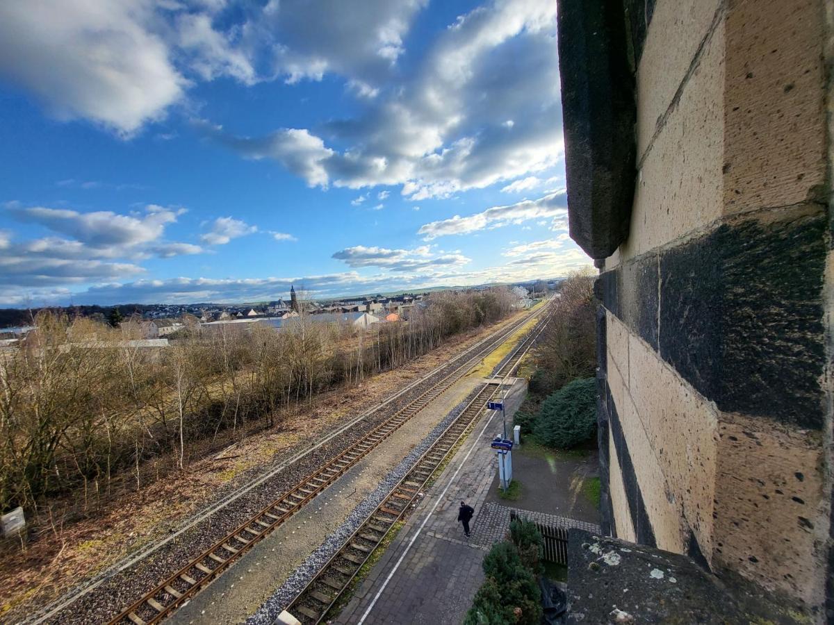 Wohnen Wie Im Schloss - Alter Bahnhof Von Kruft 외부 사진